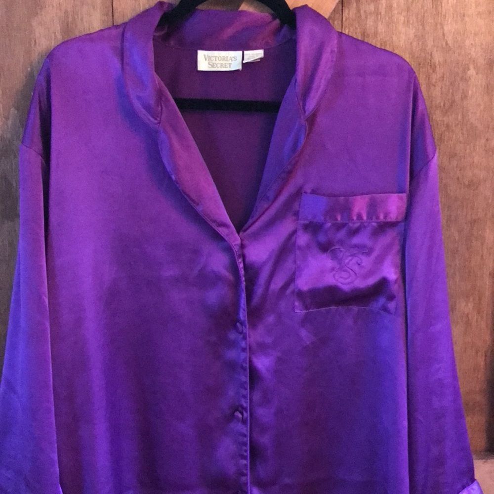 VINTAGE VICTORIA’S SECRET PURPLE MEDIUM SLEEP SHIRT GOWN GOLD LABEL PAJAMAS - Picture 4 of 4